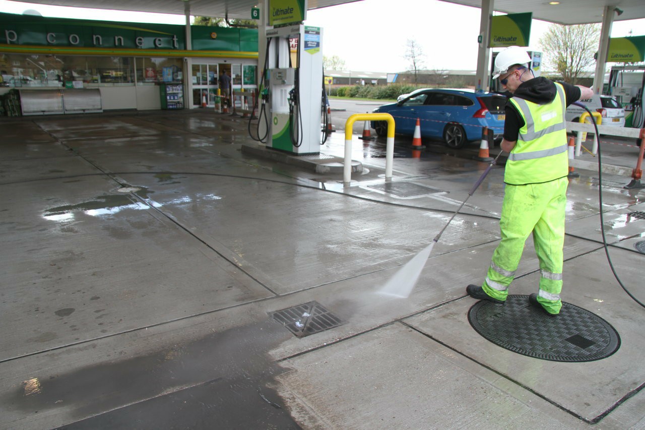 Filling Station Cleaners