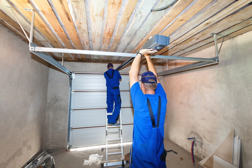 Garage Door technician